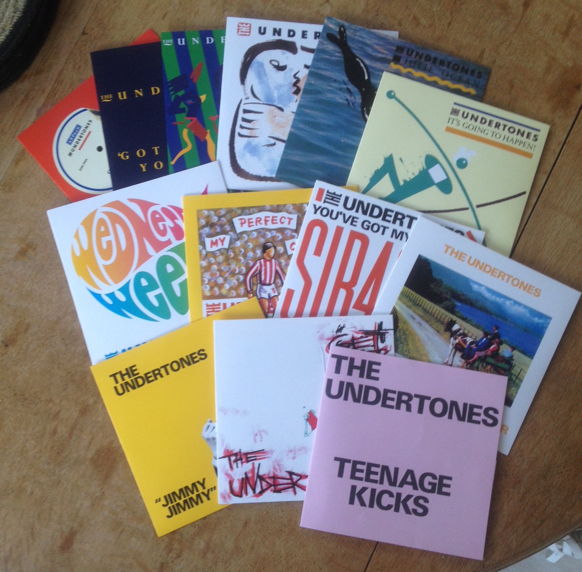 Undertones - The 7" Singles Box