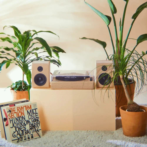 GADHOUSE - Dean Turntable Stereo System (Soft Sand)