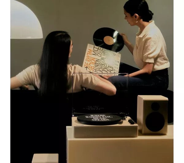 GADHOUSE - Dean Turntable Stereo System (Soft Sand)